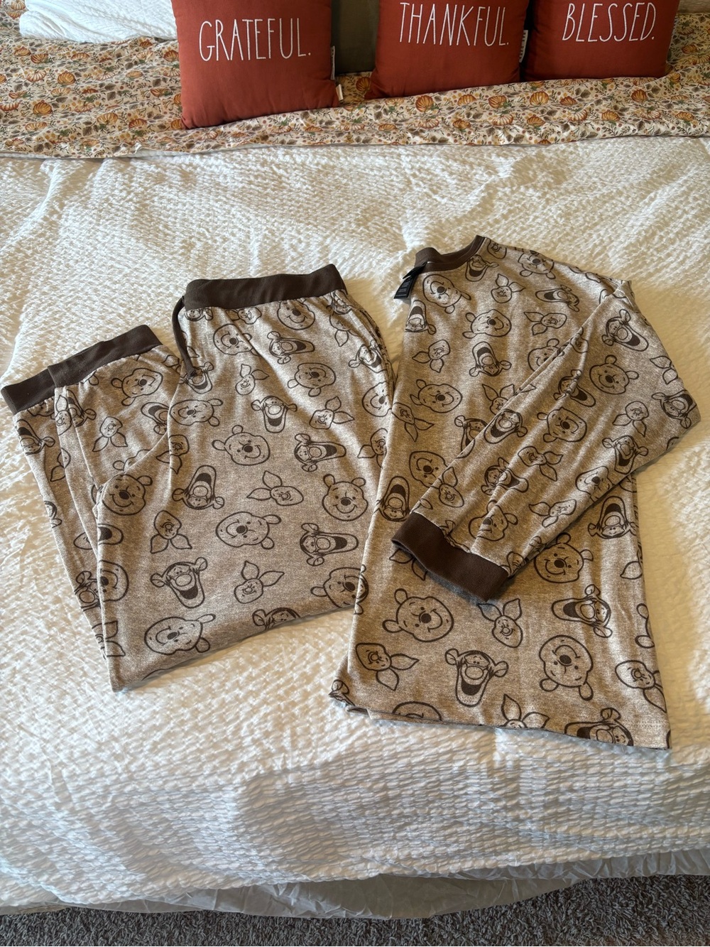 Disney Winnie The Pooh Women’s Pajama Set - Beige & Brown